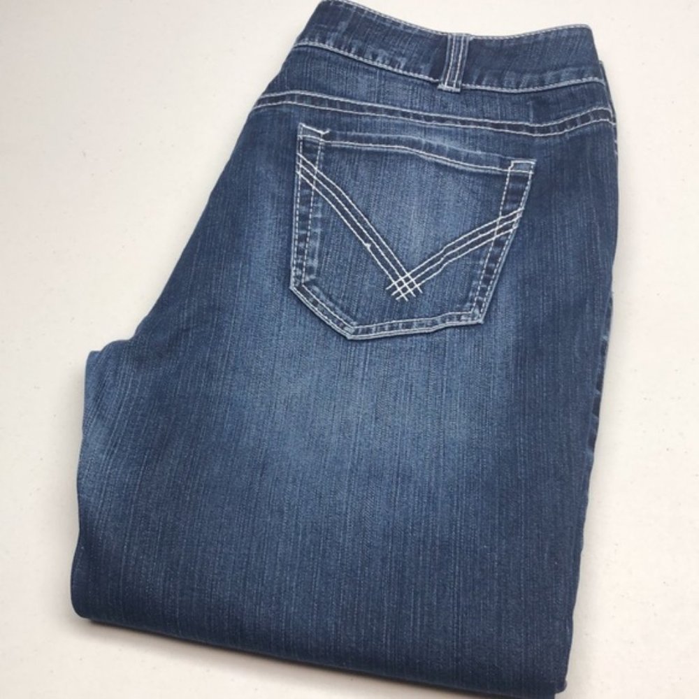 VINTAGE BRODY CROP JEANS 34x27 🦋